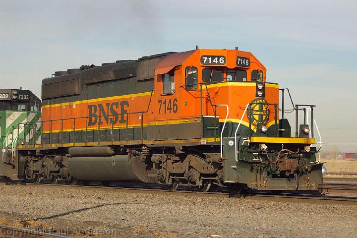 BNSF 7146 - SD40-2.jpg